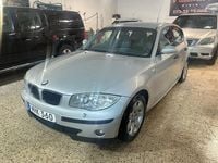 Begagnad BMW 116 116 HK (85 kW) 2004 Ljusgrå Halvkombi