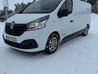 Begagnad Renault Trafic 120 HK (88 kW) 2015 Minibuss