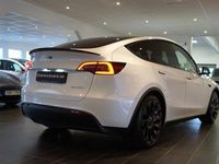 begagnad Tesla Model Y Performance Svensksåld 2022, SUV