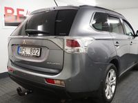 begagnad Mitsubishi Outlander 2.2 Di-D 4WD Automat 7-sits 2013, SUV