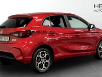 Begagnad MG MG3 Luxury 190 HK (139 kW) 2024 Röd Halvkombi
