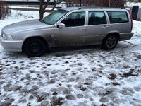 Begagnad Volvo V70 170 HK (125 kW) 1998 Silver Kombi