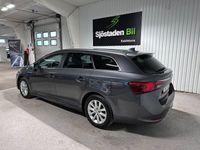 begagnad Toyota Avensis Kombi 1.8 Valvematic Backkamera NAV 2018, Kombi