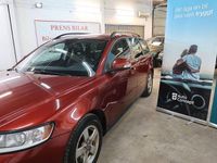 Begagnad Volvo V50 Kinetic 109 HK (80 kW) 2010 Röd Kombi