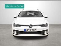 Begagnad VW Golf VIII 131 HK (96 kW) 2022 Vit Kombi