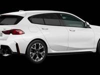 Begagnad BMW 120 170 HK (125 kW) 2000 Alpine white Halvkombi