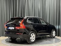 begagnad Volvo XC60 B4 AWD Diesel Mom Adv Edt *Drag/Läder/Värmare*