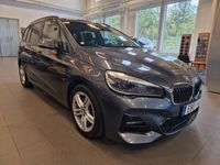 begagnad BMW 218 Gran Tourer d 150hk Automat / M-Sport / Drag