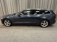 Begagnad Volvo V60 350 HK (257 kW) 2023 Blå Kombi
