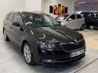 Begagnad Skoda Superb Elegance 170 HK (125 kW) 2013 Svart Kombi