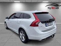 Begagnad Volvo V60 288 HK (211 kW) 2016 Vit Kombi