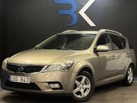 Begagnad Kia Ceed Sportswagon 128 HK (94 kW) 2011 Silver Kombi