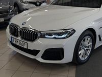 Begagnad BMW 530 M Sport 292 HK (214 kW) 2023 Vit Kombi
