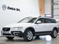 Begagnad Volvo XC70 Momentum 181 HK (133 kW) 2015 Vit Kombi