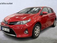 Begagnad Toyota Auris 2013 Röd Halvkombi