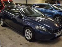 Begagnad Volvo V40 Momentum 150 HK (110 kW) 2014 Blå Kombi