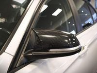 Begagnad BMW 318 144 HK (105 kW) 2012 Vit Sedan