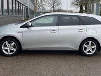 Begagnad Toyota Auris Touring Sports 136 HK (100 kW) 2015 Kombi