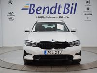 begagnad BMW 328 330e xDrive Touring Sport line Navigation 2021, Kombi