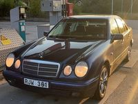 Begagnad Mercedes E200 136 HK (100 kW) 1999