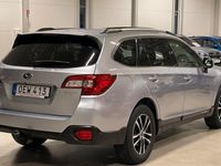 begagnad Subaru Outback 2.5 4WD AUT SUMMIT DRAG NAVI V-HJUL M-VÄRME