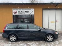 Begagnad Volvo V70 Momentum 145 HK (106 kW) 2010 Grå Kombi