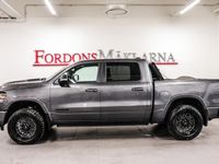 begagnad Dodge Ram LARAMIE NIGHT EDITION MULTIFUNCTION TAILGATE