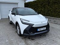 Begagnad Toyota C-HR Executive 140 HK (102 kW) 2024 Bitone SUV