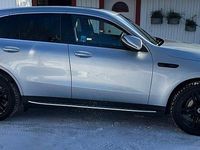 Begagnad Mercedes EQC400 300 kW (408 HK) 2021 Gray metallic SUV