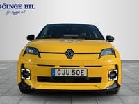 Begagnad Renault 5 E-Tech 2025 Gul