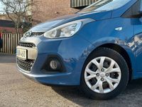 begagnad Hyundai i10 1.0 / Rattvärme / 9300 mil / Nyserad