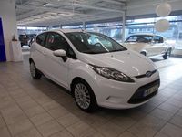 Begagnad Ford Fiesta 2009 Vit Halvkombi