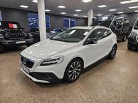 Begagnad Volvo V40 Kinetic 152 HK (111 kW) 2019 Vit Halvkombi