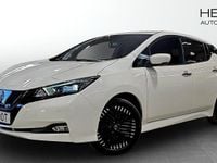 Begagnad Nissan Leaf N-Connecta 108 kW (147 HK) 2023 Vit Halvkombi
