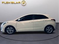 begagnad Hyundai i30 5-dörrar 1.6 CRDi 110hk