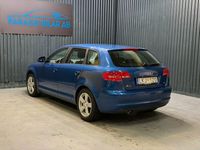 Begagnad Audi A3 Attraction 102 HK (75 kW) 2009 Blå Halvkombi
