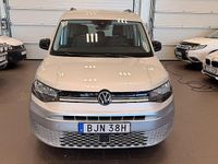 Begagnad VW Caddy Life 114 HK (83 kW) 2022 Silvermetallic Minibuss