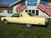 begagnad Chrysler New Yorker Brougham 2-dörrars Hardtop -77