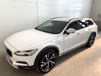 begagnad Volvo V90 CC D5 AWD Pro Edition HUD 360 Drag VOC 2017, Kombi