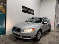 Begagnad Volvo V70 Kinetic 145 HK (106 kW) 2010 Ljusgrå Kombi