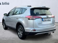 Begagnad Toyota RAV4 Hybrid Active 200 HK (147 kW) 2016 Silver SUV