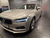 Begagnad Volvo V90 Momentum 190 HK (139 kW) 2019 Ljusbrun Kombi