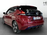 Begagnad Nissan Leaf 110 kW (150 HK) 2020 Röd Halvkombi