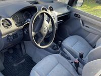 begagnad VW Caddy 2.0 SDI Nybesiktad