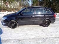 Begagnad Skoda Fabia Elegance 90 HK (66 kW) 2010 Svart Kombi