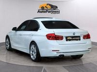 Begagnad BMW 330e iPerformance 184 HK (135 kW) 2017 Vit Sedan