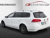 Begagnad VW Passat R-line 180 HK (132 kW) 2014 Vit Kombi