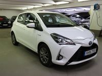 begagnad Toyota Yaris HSD 1,5 101HK MOMSBIL GPS NYSERVAD 8900 MIL