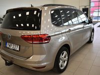 begagnad VW Touran 2.0 TDI DSG