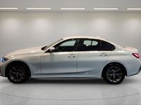 begagnad BMW 330e Sedan Steptronic Sport line Euro 6 292hk